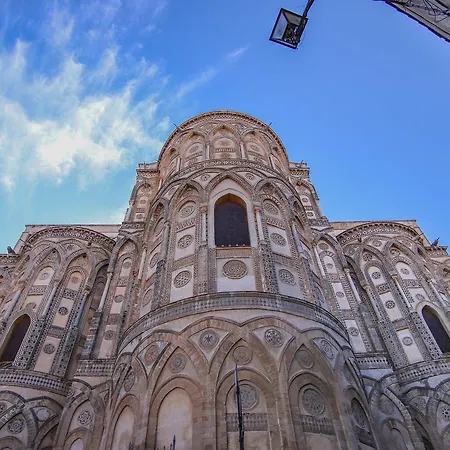 Vivere La Ciambra Gæstehus 3*